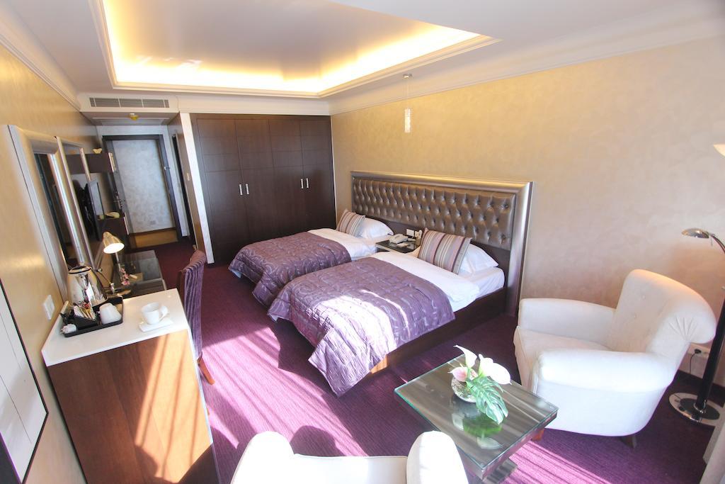 Elite Hotel & Spa Бейрут Экстерьер фото